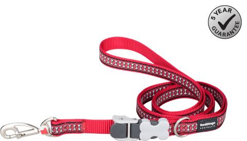 Red Dingo SuperLead Reflective Bones Red rozmiar M - odblaskowa regulowana smycz 1,1 m - 1,8 m Red Dingo SuperLead Reflective Bones Red rozmiar M - odblaskowa regulowana smycz 1,1 m - 1,8 m